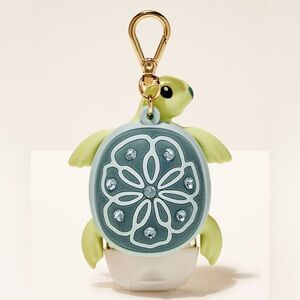 Bath and body works sea turtle hand sanitizer holder